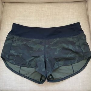 Lululemon Camo 2.5” Shorts